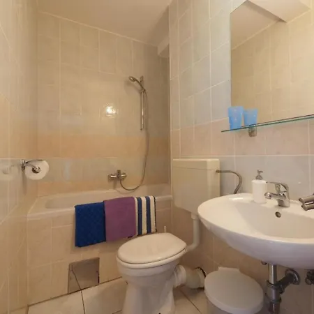 & Eva - Two Bedroom With Terrace And Sea View ... Slano