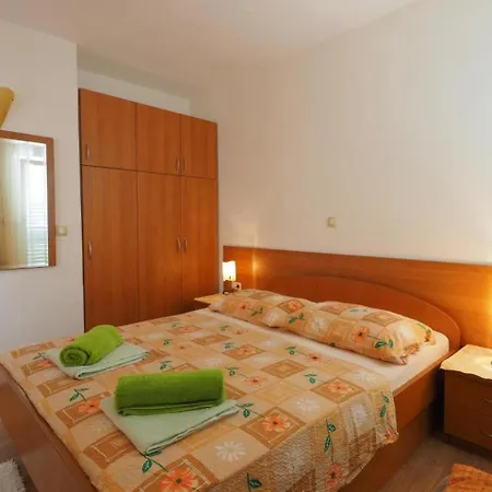 Appartement & Eva - Two Bedroom With Terrace And Sea View ... *